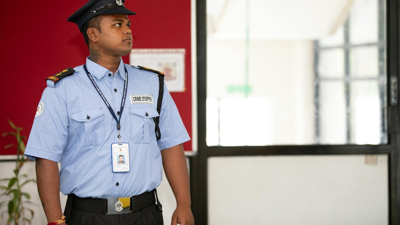 รักษาความปลอดภัย (Security)